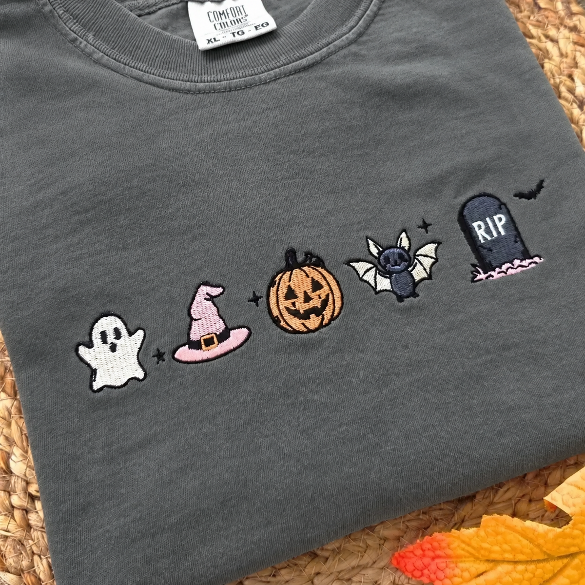 HALLOWEEN ICONS EMBROIDERED  TEE / CREW NECK