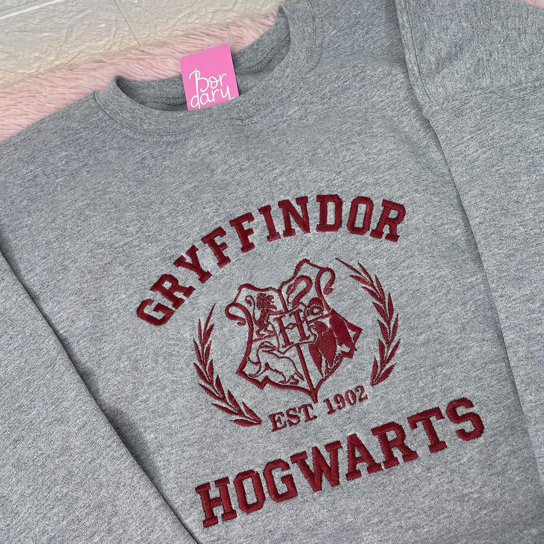 Green Leaf Border Harry Potter Hogwarts Embroidered Sweatshirt/ Hoodie