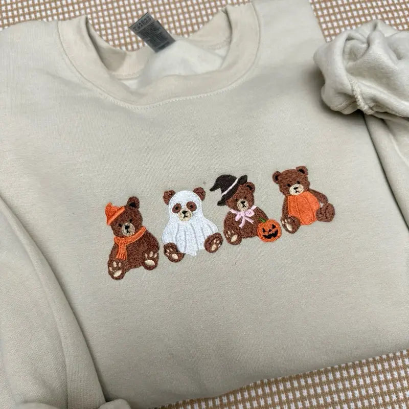 HALLOWEEN TEDDY BEAR EMBROIDERED TEE / CREW NECK