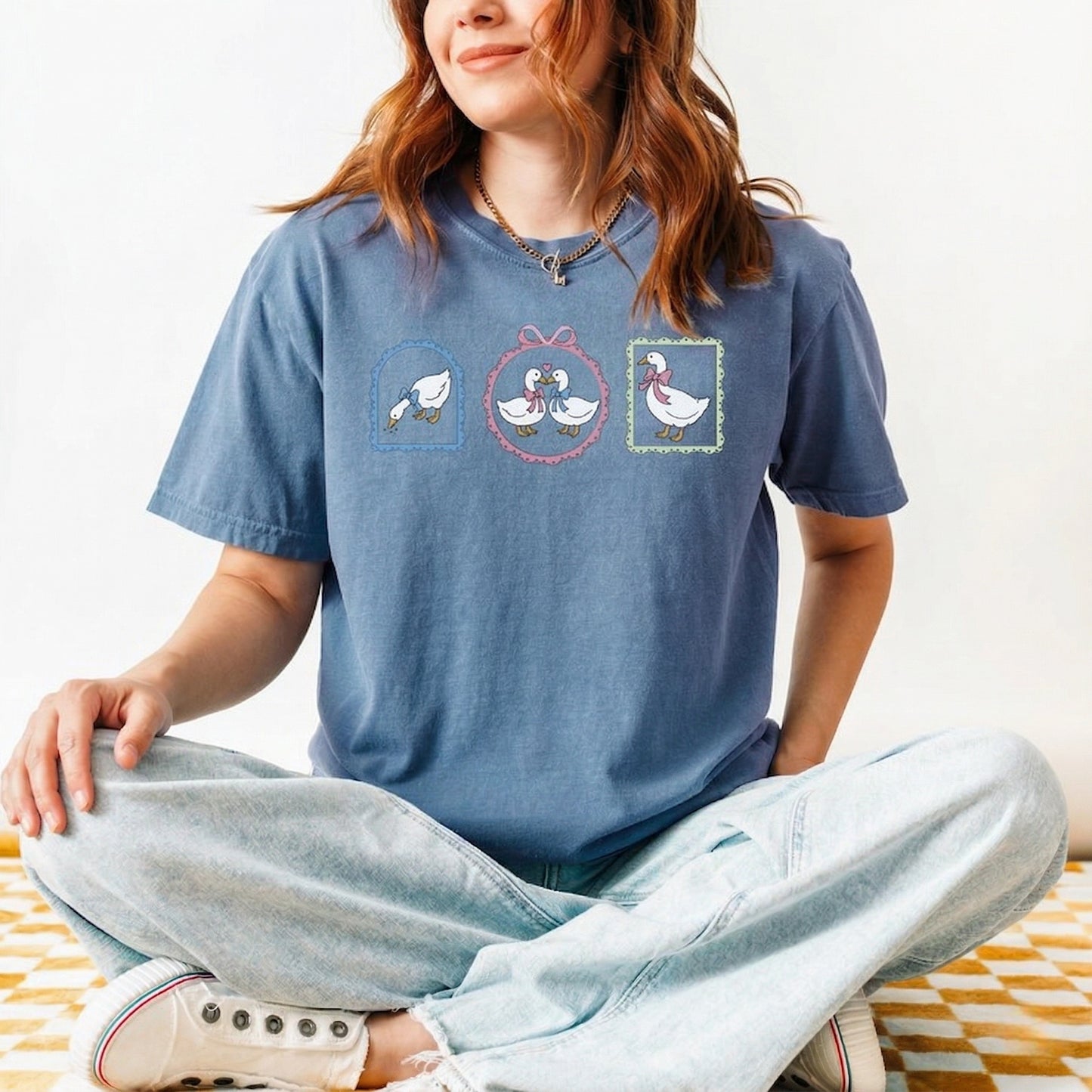 THE BOWTIE GOOSE TEE / CREW NECK
