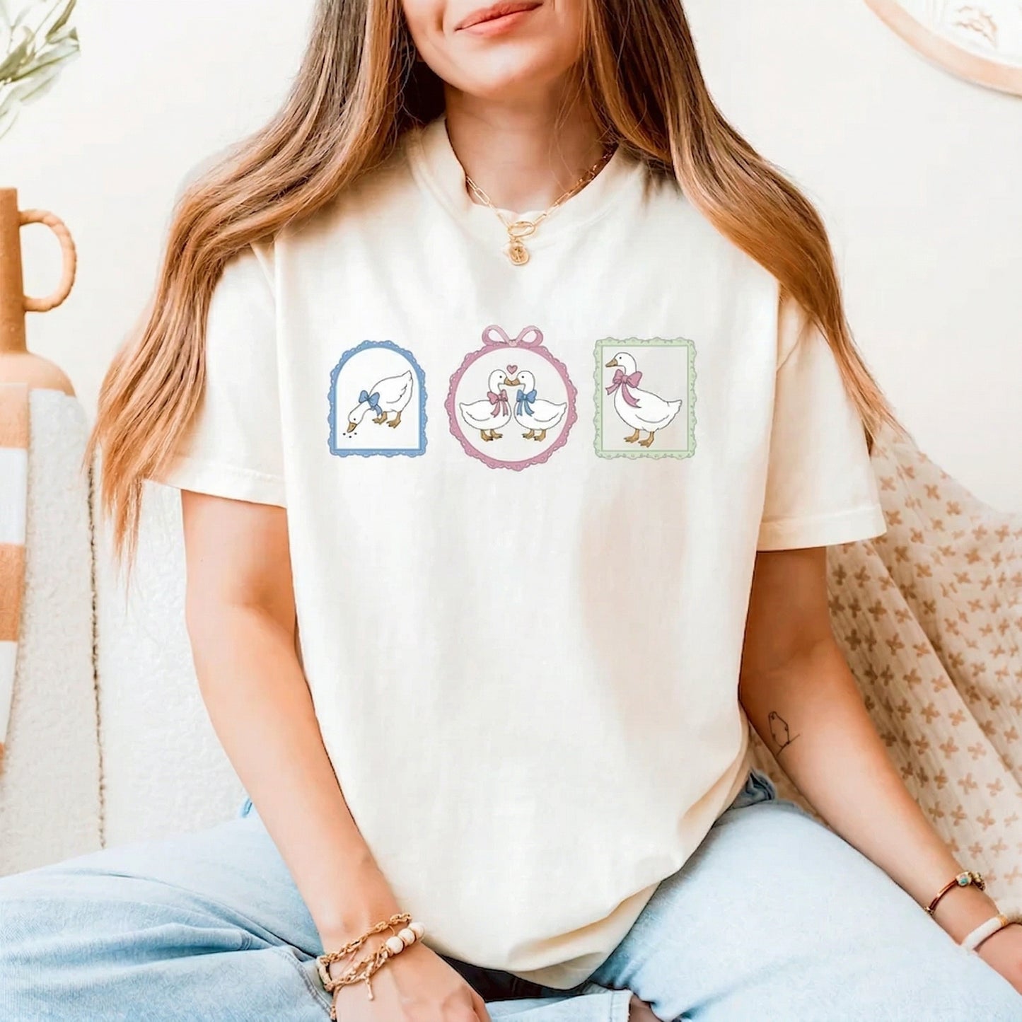 THE BOWTIE GOOSE TEE / CREW NECK