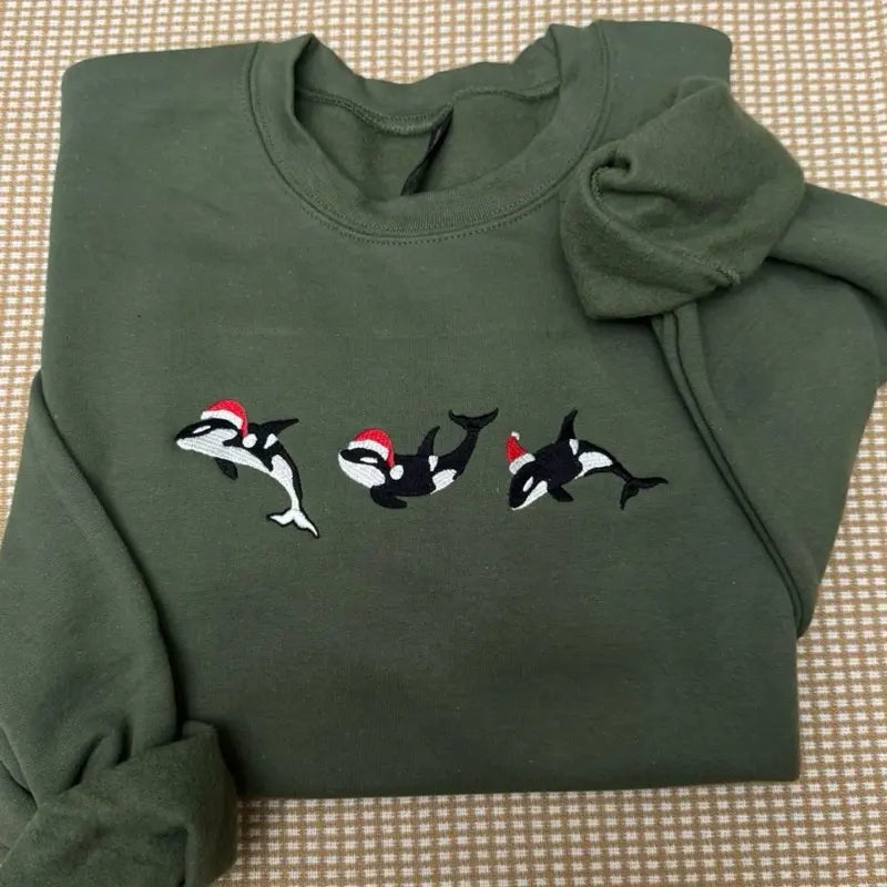 Broderie Orcas for Christmas Crewneck/Hoodie