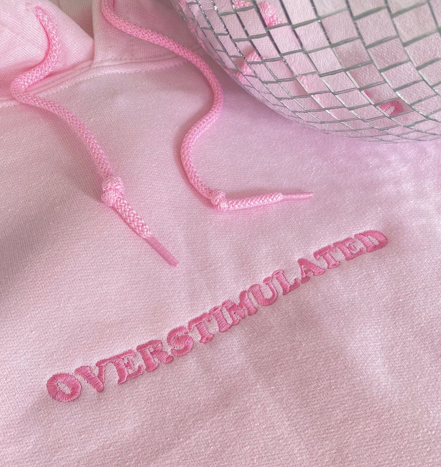 OVERSTIMULATED WAVEY EMBROIDERED CREW NECK / HOODIE