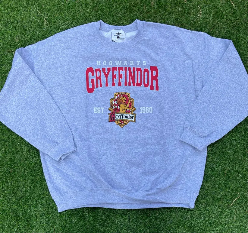 Harry Potter Hogwarts School Sweatshirt/ Hoodie customifeel