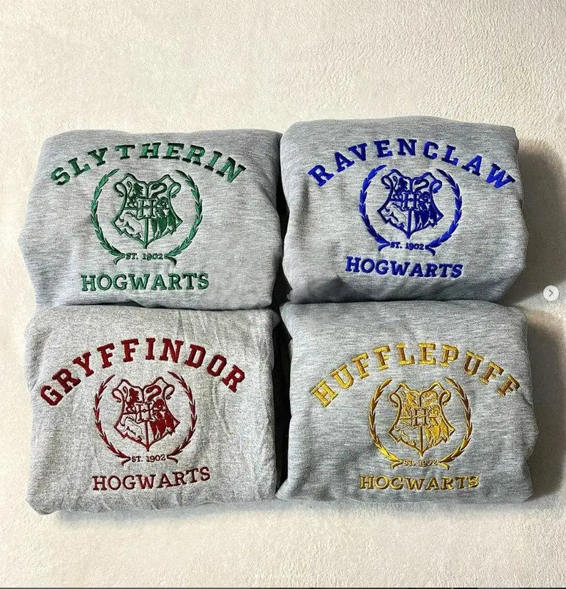 Hogwarts School Sweatshirt/ Hoodie customifeel