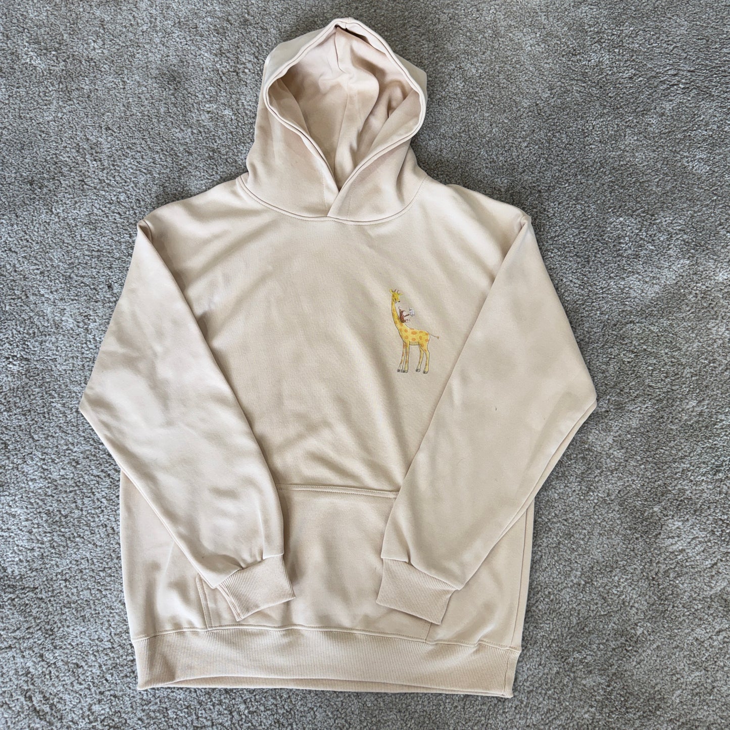 CON LA GIRAFFA TEE / CREW NECK / HOODIE
